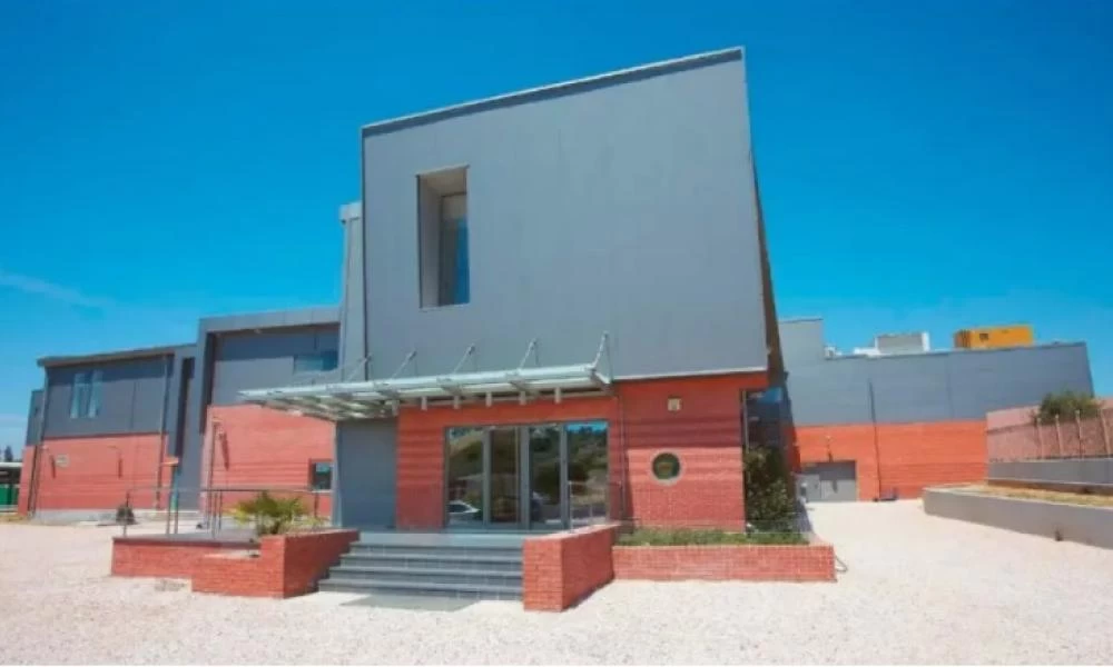 Κυριάκος Μητσοτάκης: Εγκανιάζει το νέο data center της Lamda Hellix